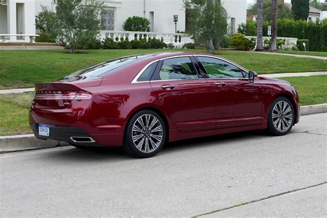 2015 Lincoln MKZ Hybrid Owners Manual